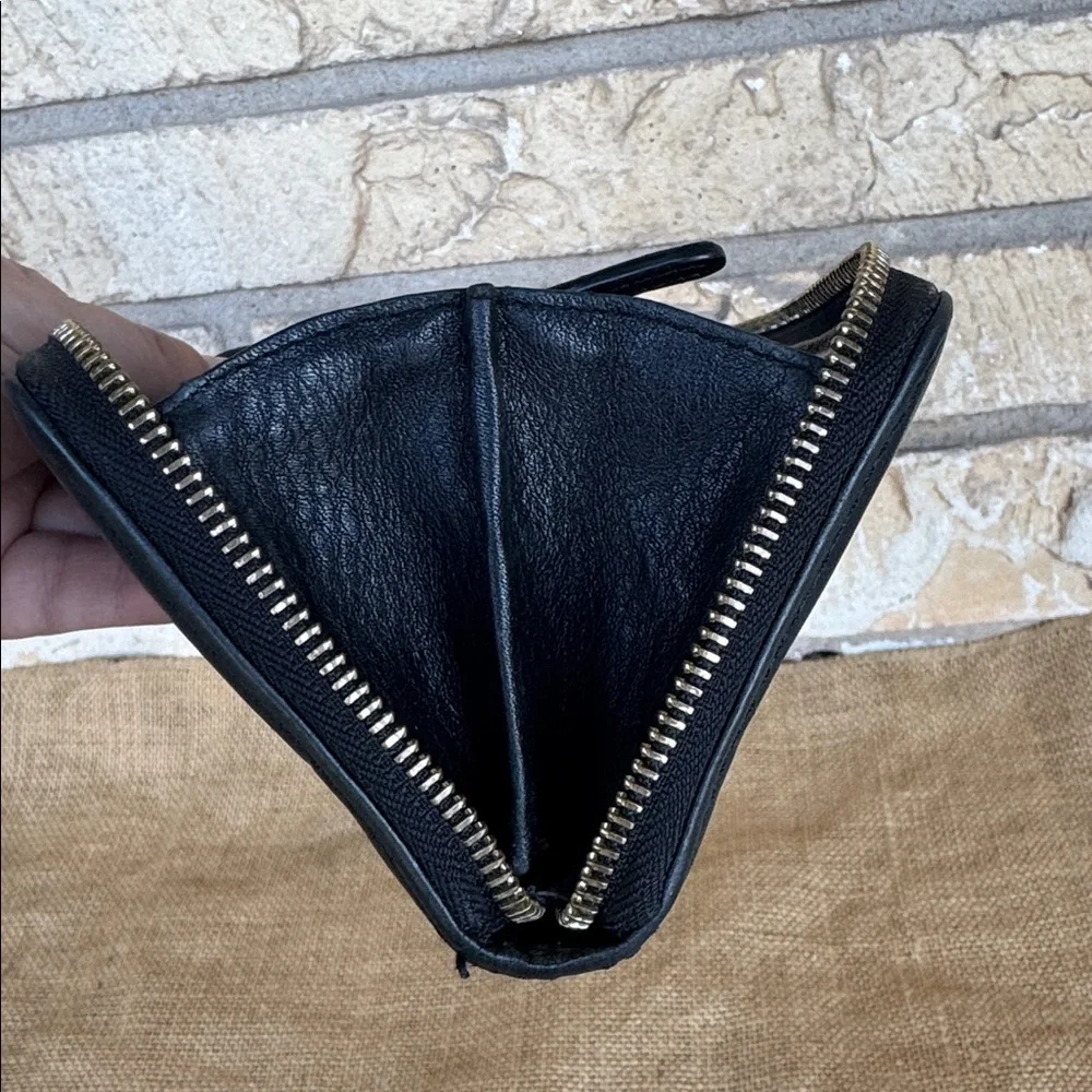 Michael Kors Black leather Wallet with Gold Accents